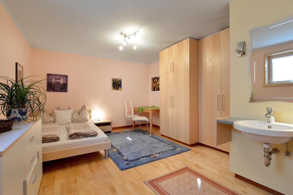Haus Mueller Eleonore Bed & Breakfast Soll Luaran gambar